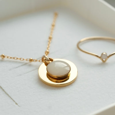Kette LIJE mit Cabochon (Favorite Collection)